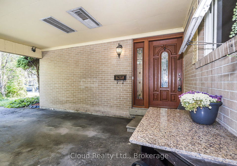 1704-oberon-crescent-mississauga-ontario-w13490872
