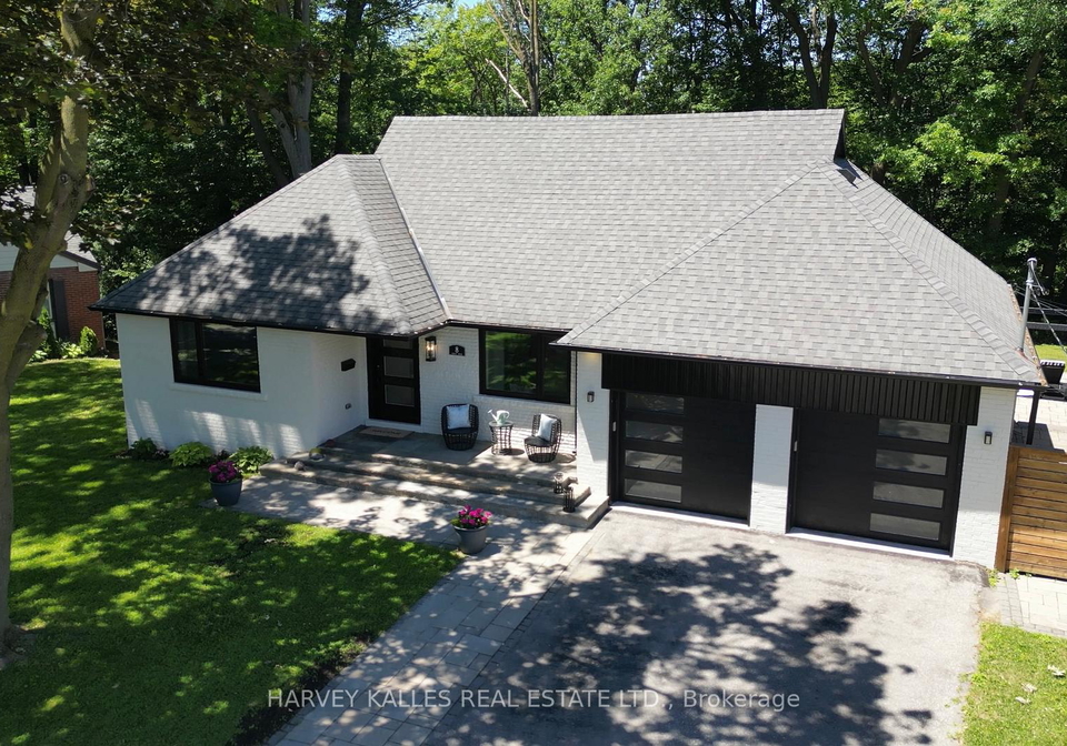 8-circle-ridge-toronto-north-york-ontario-w13490918