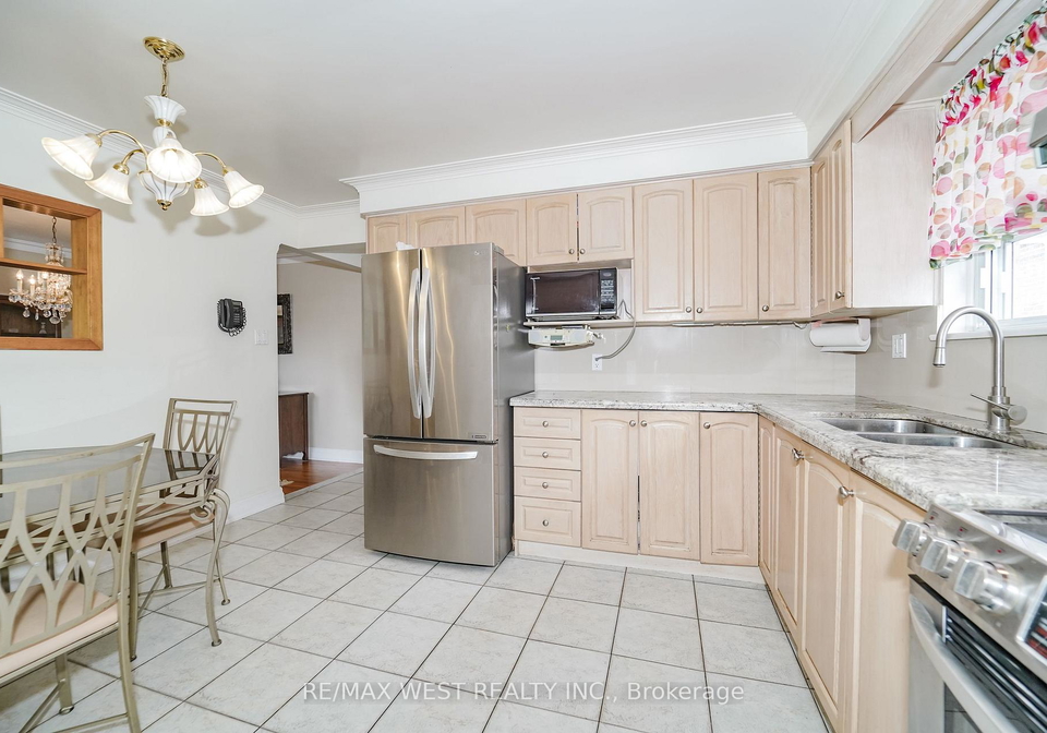 65-council-crescent-toronto-york-ontario-w13491074