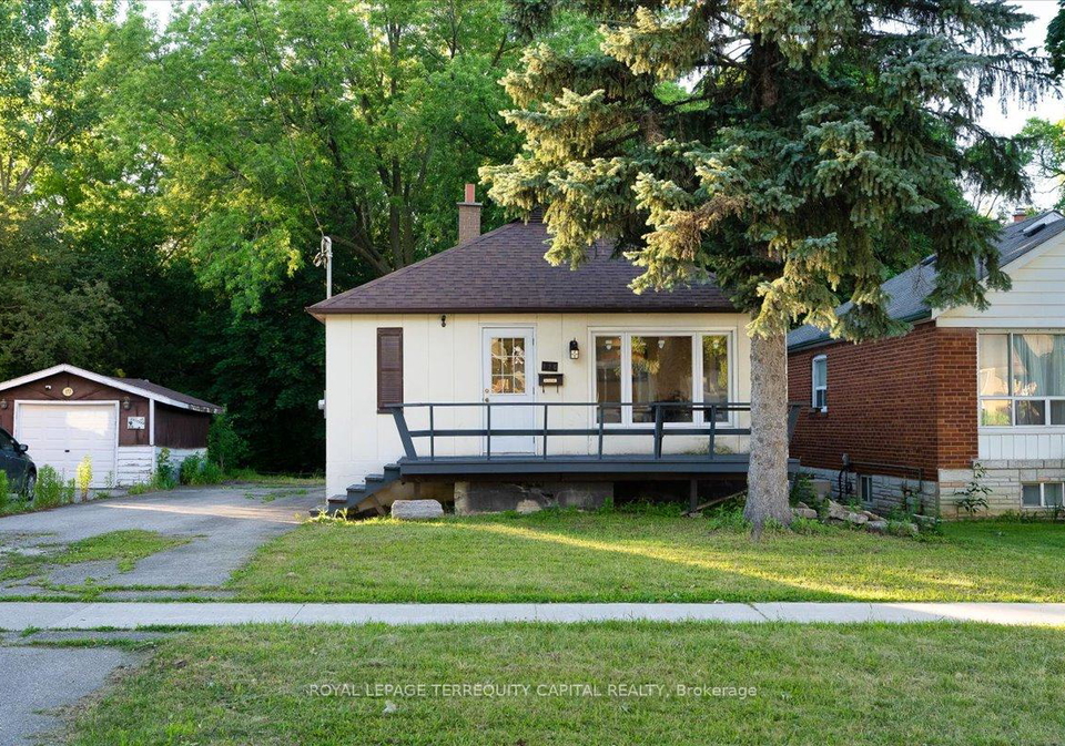 175-clearbrooke-circle-toronto-etobicoke-ontario-w13491148