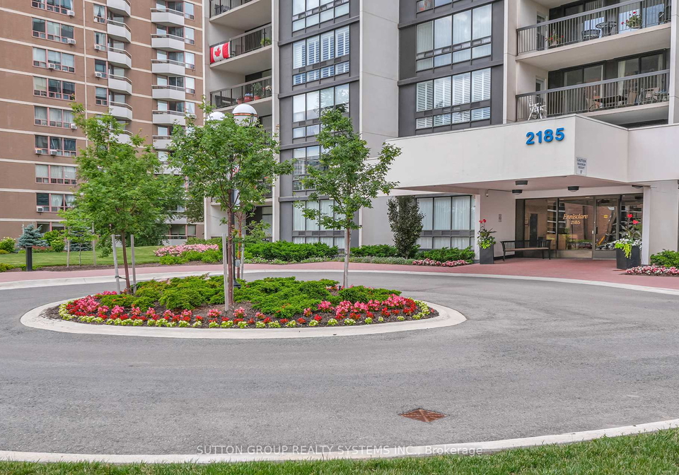2185-marine-drive-oakville-ontario-w13491224