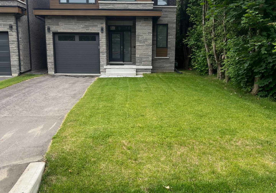 1088-casson-avenue-mississauga-ontario-w13491248
