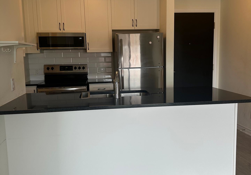200-lagerfeld-drive-brampton-ontario-w13491268