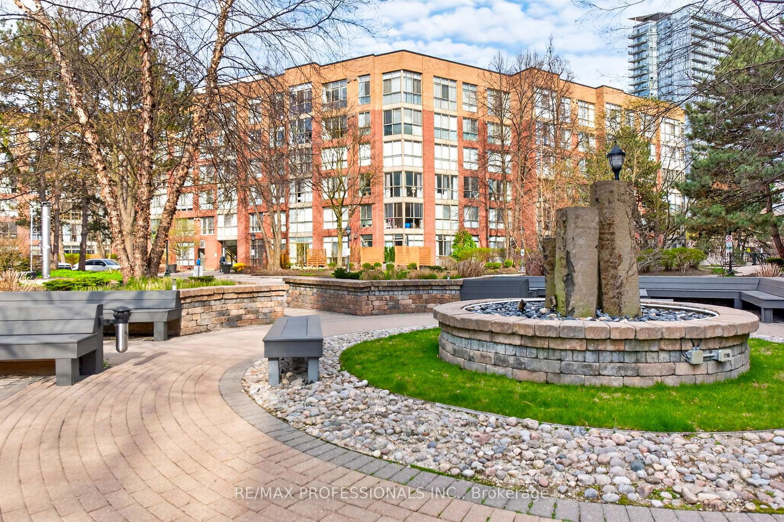 20-southport-street-toronto-toronto-ontario-w13491446