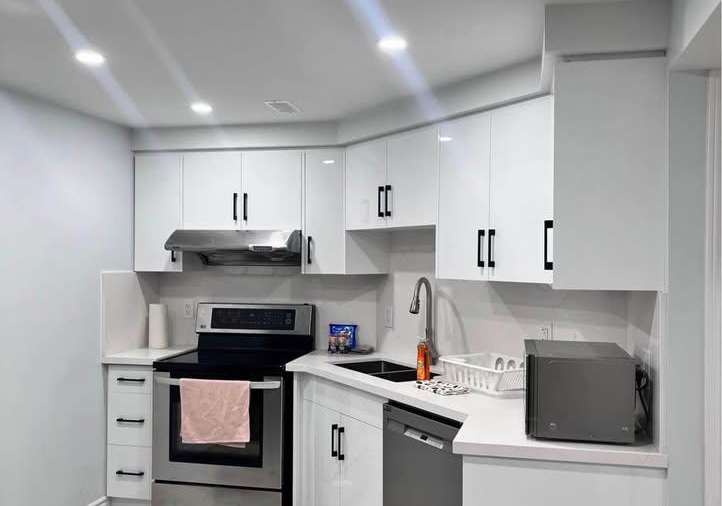 171-river-glen-boulevard-oakville-ontario-w13491602