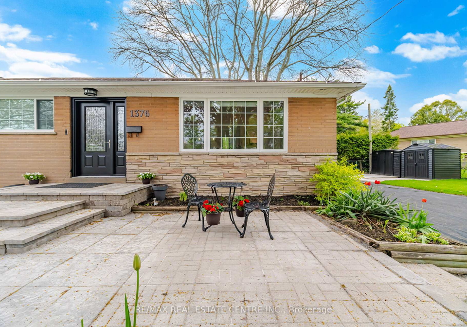 1376-royal-drive-burlington-ontario-w13491712