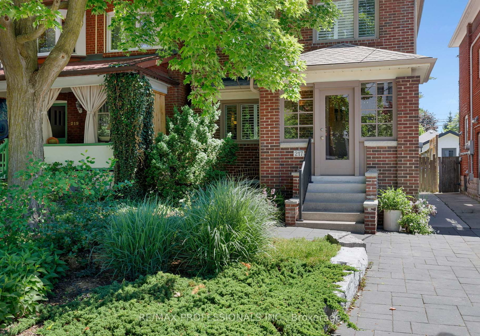 217-humbercrest-boulevard-toronto-toronto-ontario-w13491738