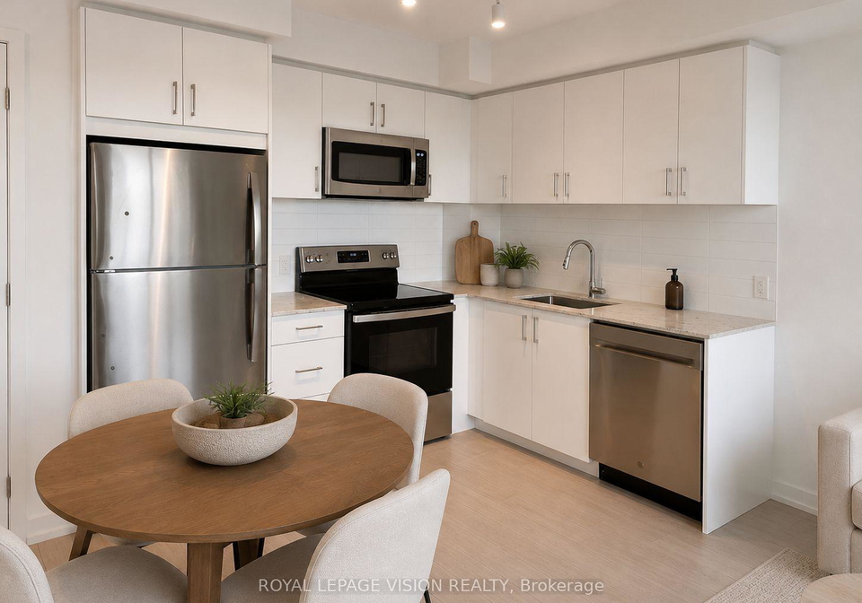 4010-eglinton-avenue-w-toronto-etobicoke-ontario-w13491910