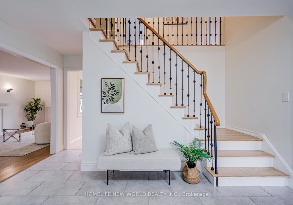 5-hopedale-court-mississauga-ontario-w13492068