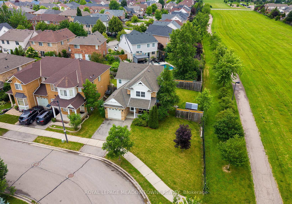 774-irving-terrace-milton-ontario-w13492172