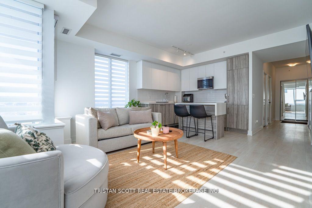 2489-taunton-road-oakville-ontario-w13492256