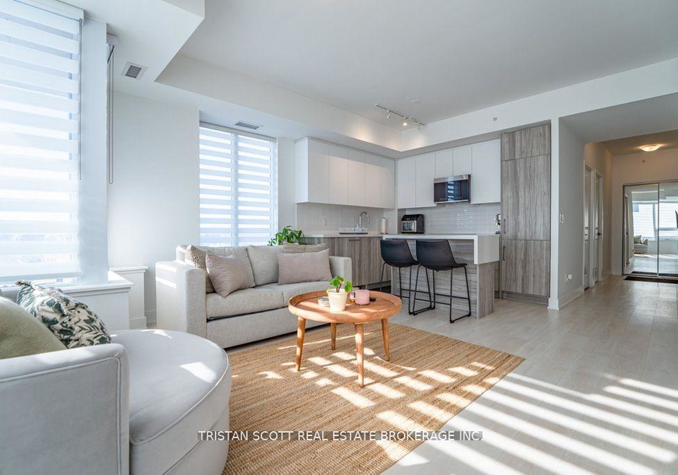 2489-taunton-road-oakville-ontario-w13492256