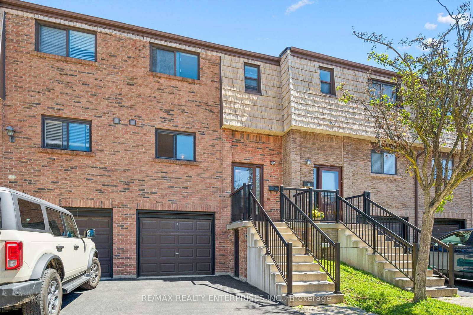 1518-sixth-line-oakville-ontario-w13492284
