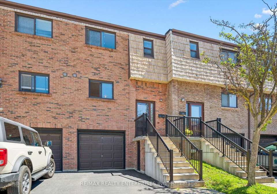 1518-sixth-line-oakville-ontario-w13492284