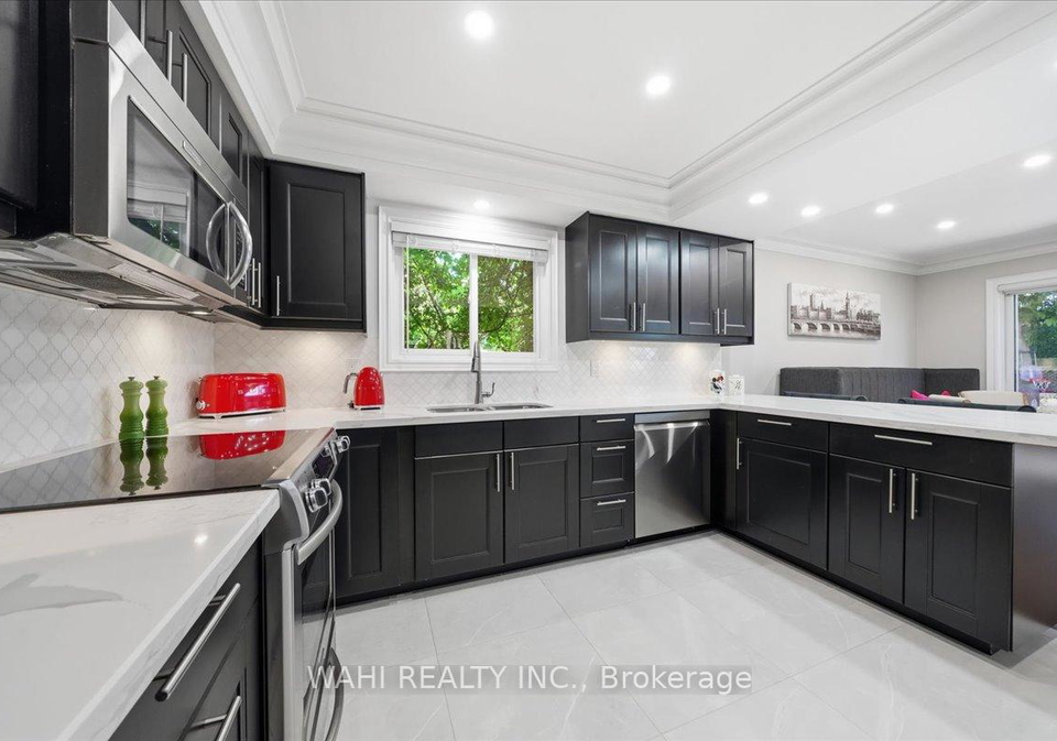 1141-vicki-lane-mississauga-ontario-w13492442