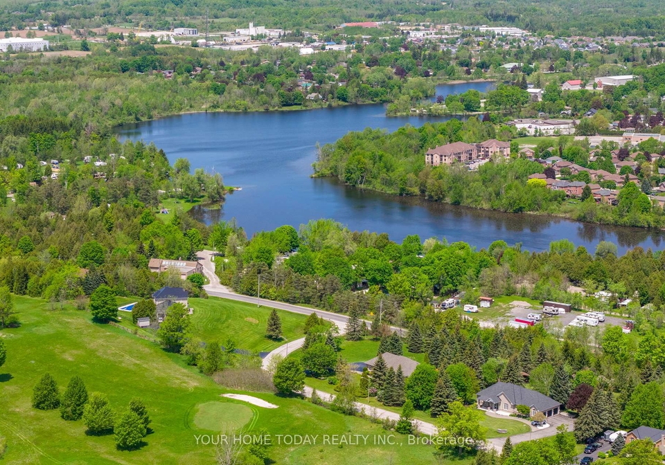 2-trillium-terrace-halton-hills-ontario-w13492544