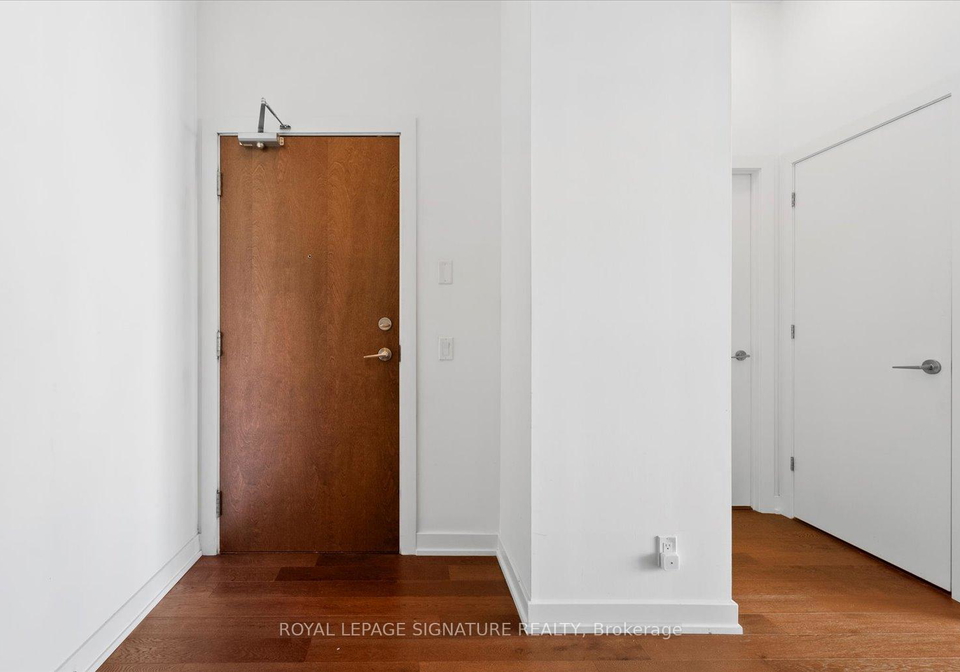 2220-lake-shore-boulevard-w-toronto-etobicoke-ontario-w13492574