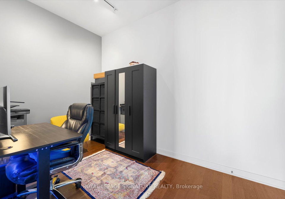 2220-lake-shore-boulevard-w-toronto-etobicoke-ontario-w13492574