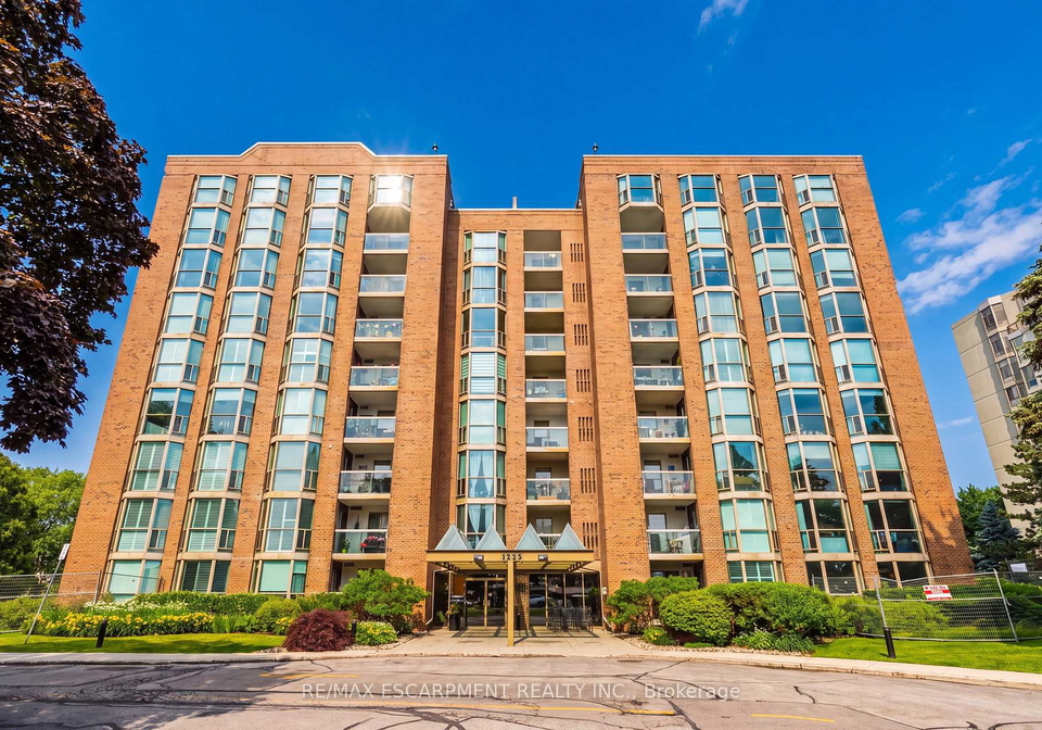 1225-north-shore-boulevard-e-burlington-ontario-w13492612