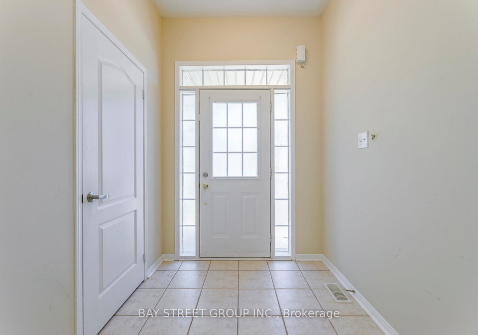 2413-whistling-springs-crescent-oakville-ontario-w13493016
