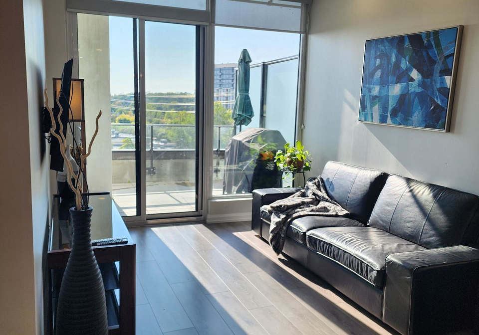 4208-dundas-street-toronto-etobicoke-ontario-w13493148