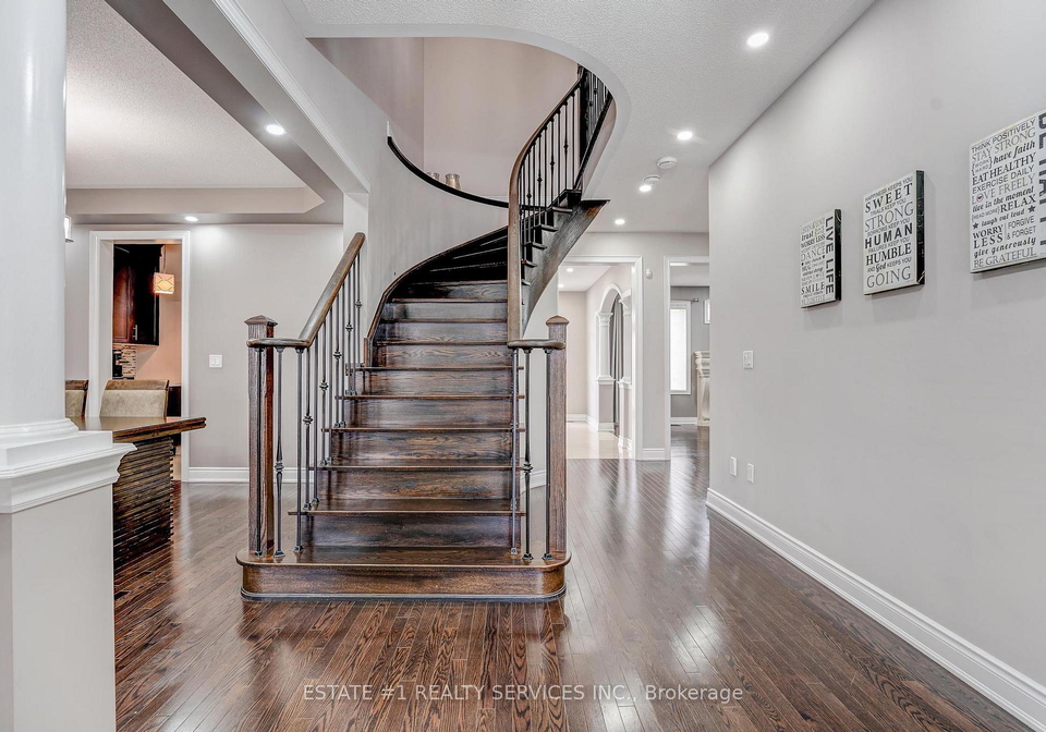 20-maybeck-drive-brampton-ontario-w13493280