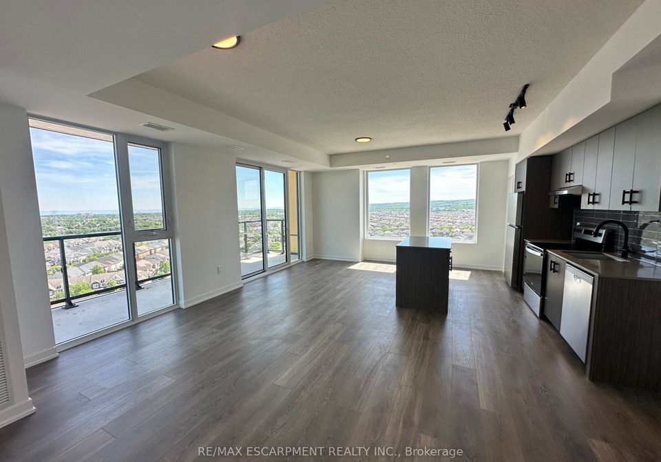 4878-powers-common-burlington-ontario-w13493410