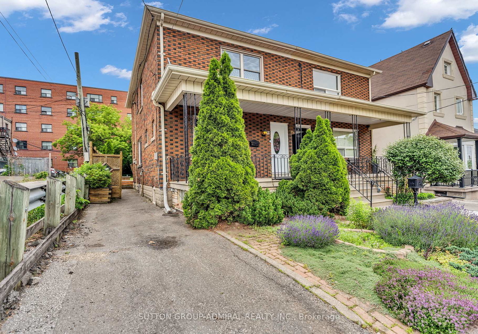 569-nairn-avenue-toronto-toronto-ontario-w13493468