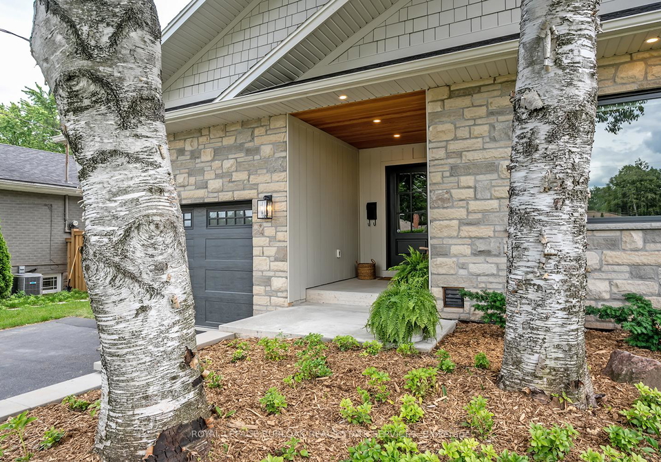 894-condor-drive-burlington-ontario-w13493484