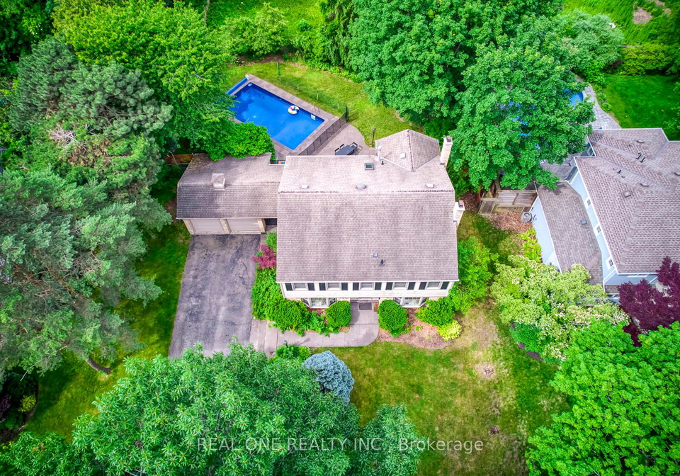 120-blyth-crescent-oakville-ontario-w13493606