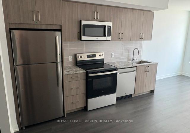 4010-eglinton-avenue-w-toronto-etobicoke-ontario-w13493664