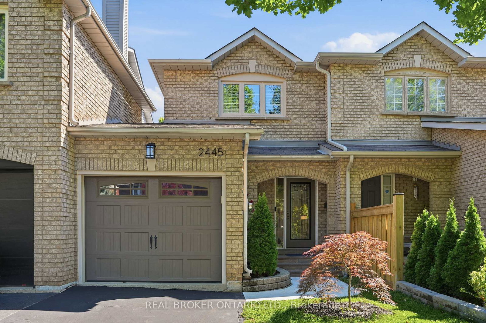 2445-stefi-trail-oakville-ontario-w13493966