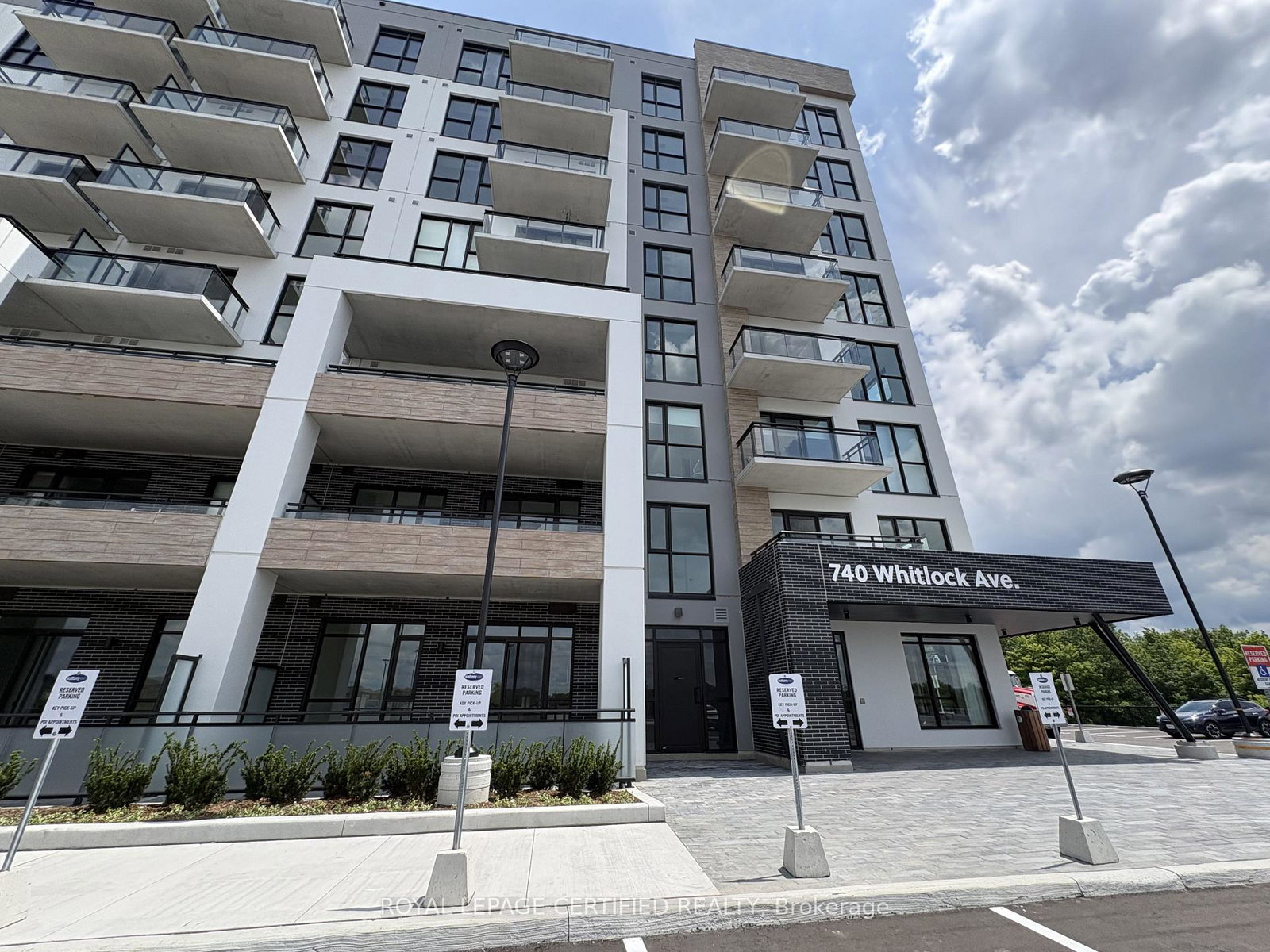 740-whitlock-avenue-milton-ontario-w13494164