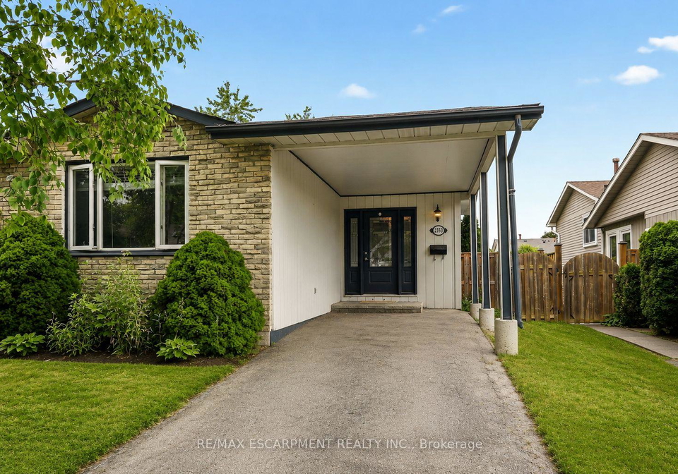 2353-middlesmoor-crescent-burlington-ontario-w13494310