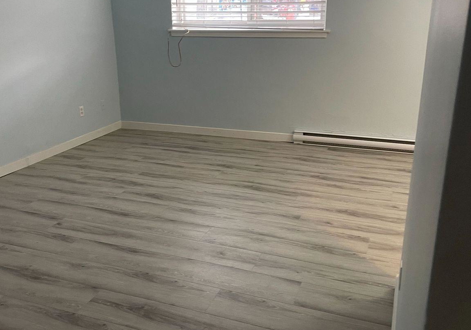 2365-marine-drive-oakville-ontario-w13494372