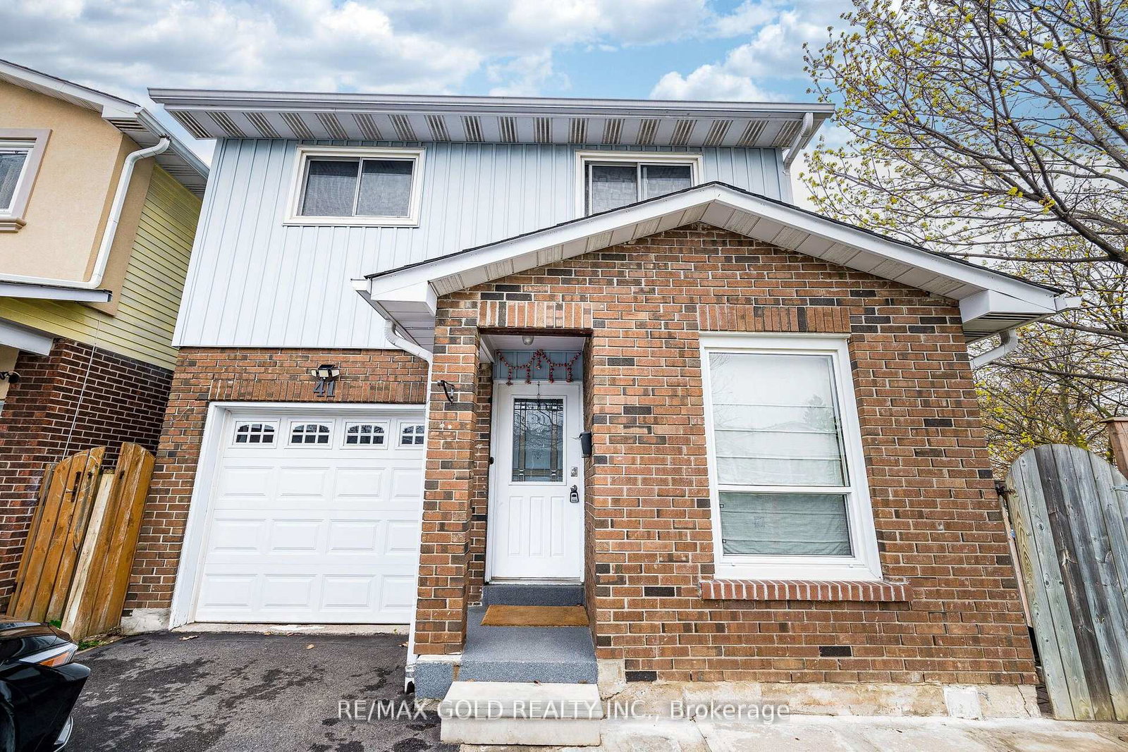 41-simmons-boulevard-brampton-ontario-w13494414