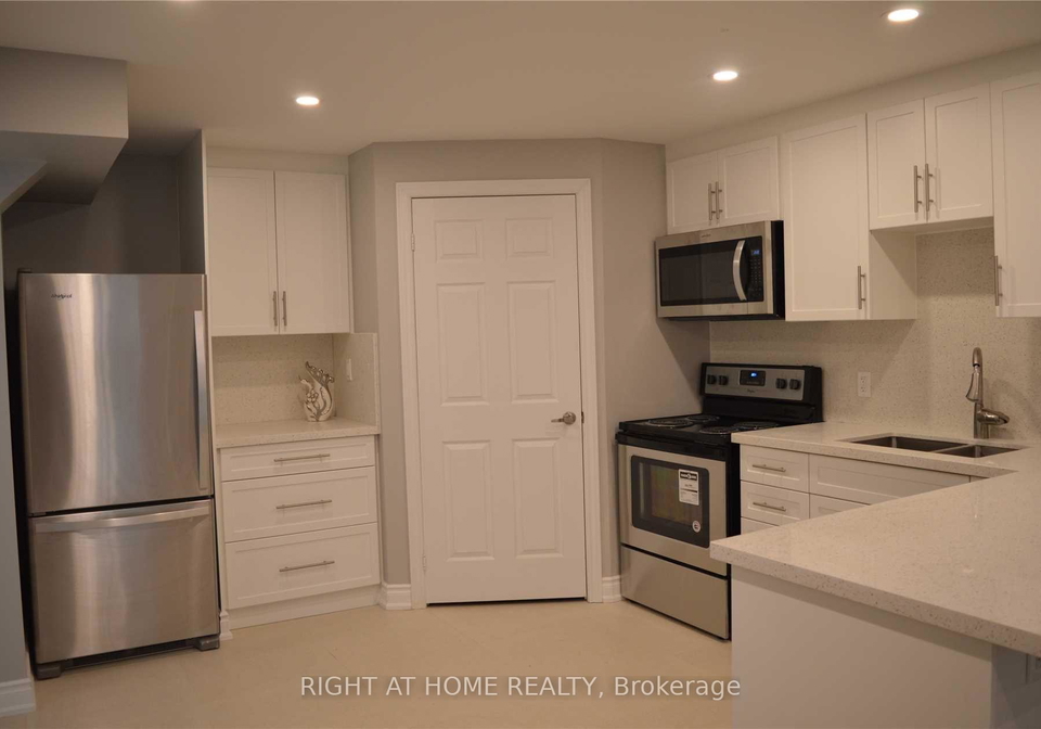 5332-floral-hill-crescent-mississauga-ontario-w13494454