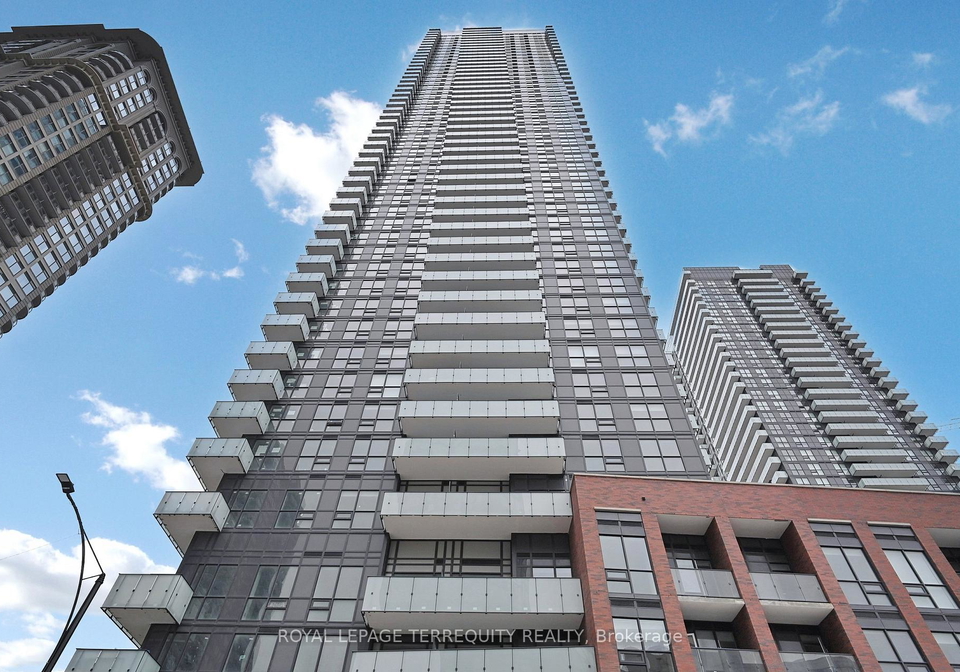 430-square-one-drive-mississauga-ontario-w13494670