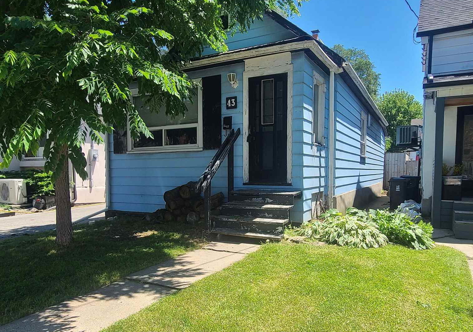 43-jillson-avenue-toronto-toronto-ontario-w13494874