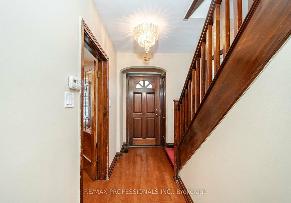 111-keele-street-toronto-toronto-ontario-w13495422