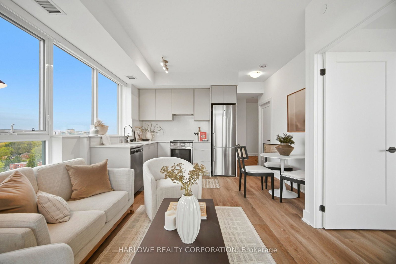 2088-james-street-burlington-ontario-w13495564