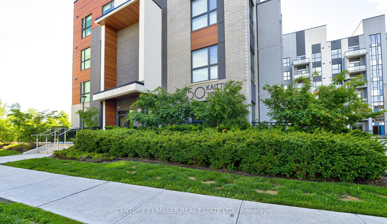 50-kaitting-trail-oakville-ontario-w13495972