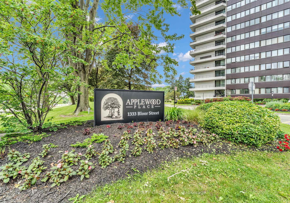 1333-bloor-street-mississauga-ontario-w13495988