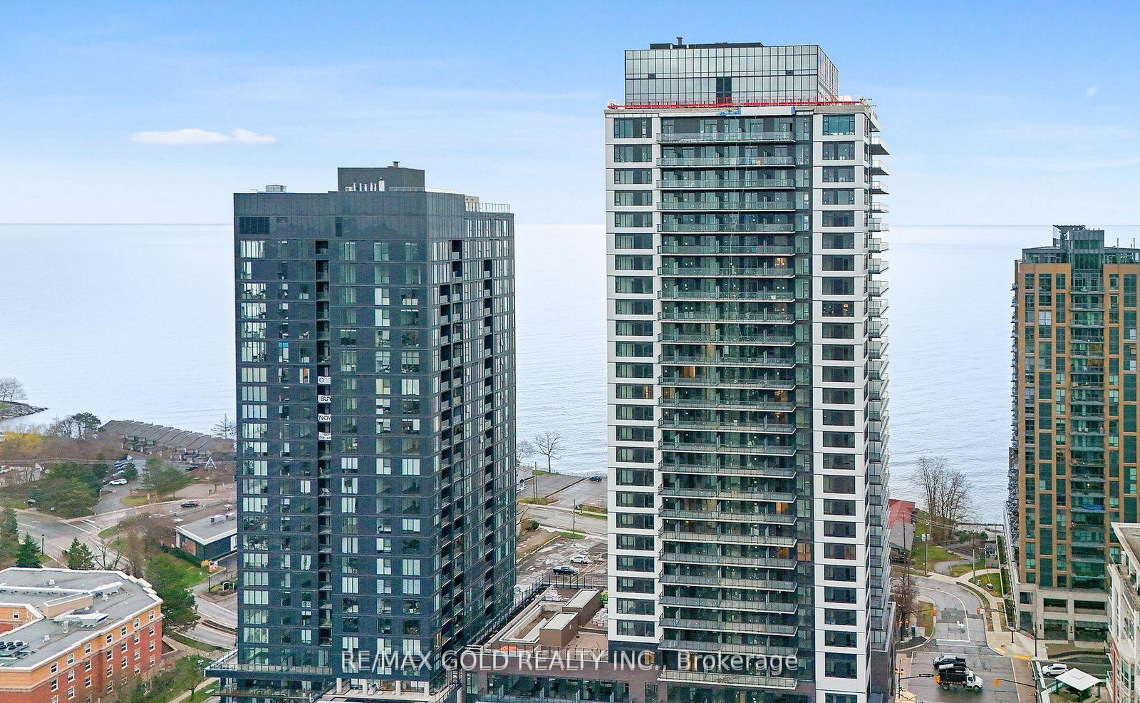 2075-lakeshore-road-burlington-ontario-w13496038