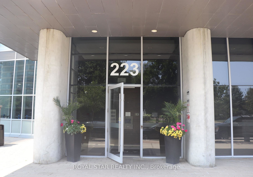 223-webb-drive-mississauga-ontario-w13496206