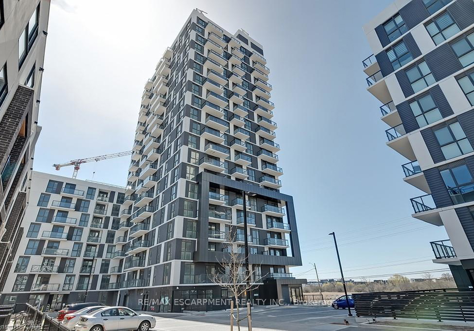 335-wheat-boom-drive-oakville-ontario-w13496366