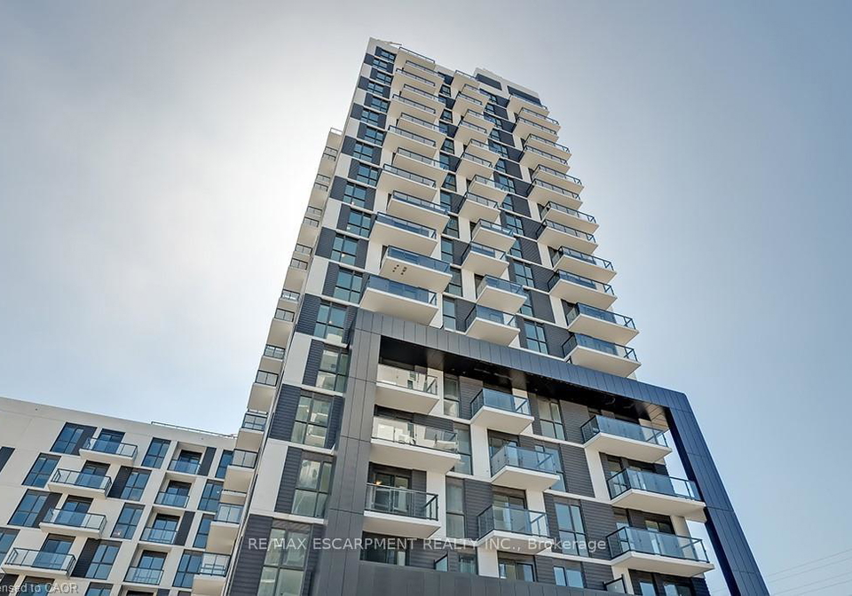 335-wheat-boom-drive-oakville-ontario-w13496366