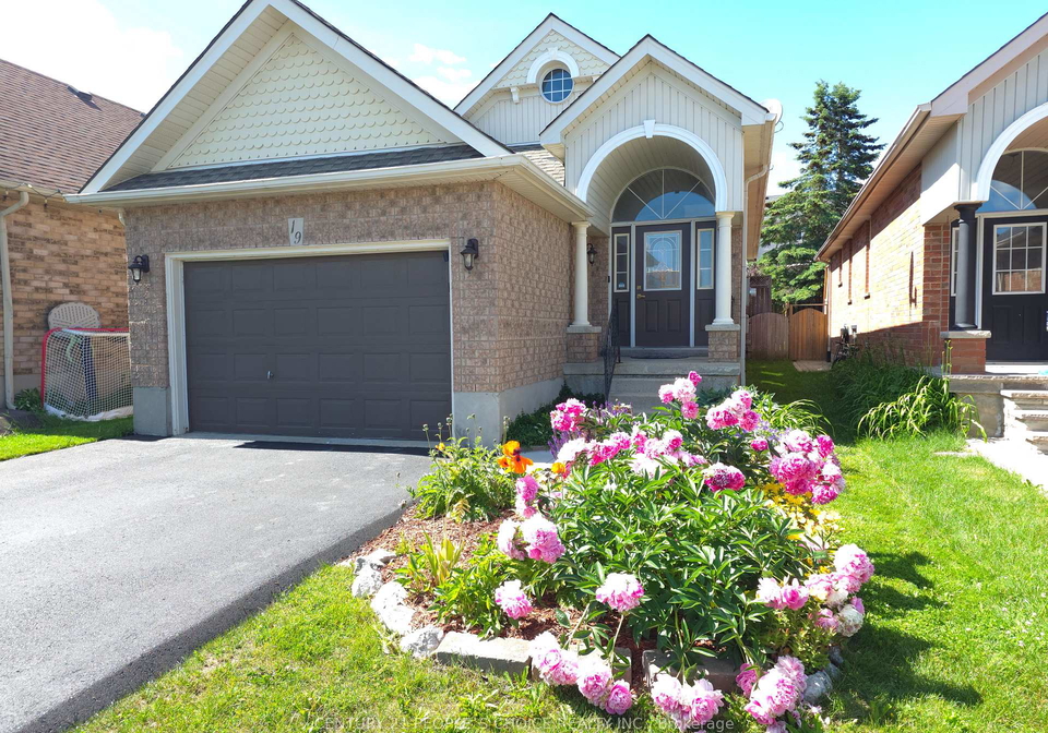 19-mckitrick-drive-orangeville-ontario-w13496450