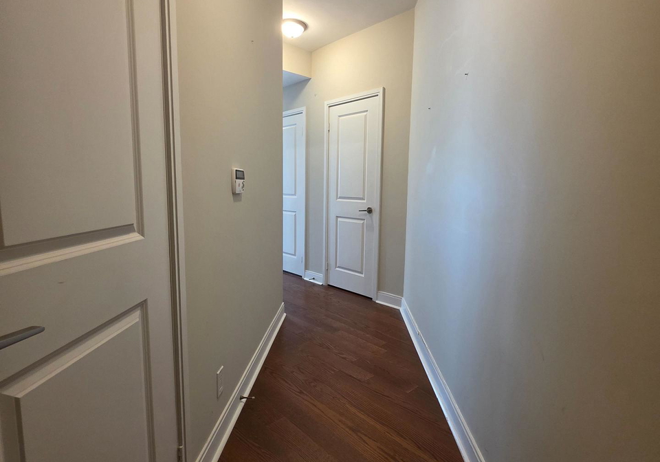 80-absolute-avenue-mississauga-ontario-w13496490