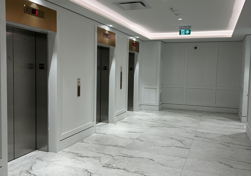 4010-eglinton-avenue-w-toronto-etobicoke-ontario-w13496754